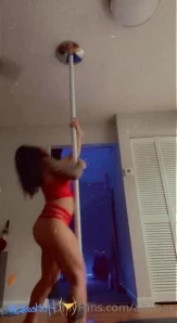 Azulaax - Nice and full my wand died mid video LOL