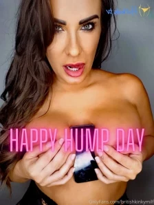 Kinkybritishgoddess - a kiss from mommy