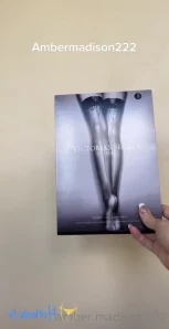 Amber.madison.222 - Like this post if you like my nails First time 