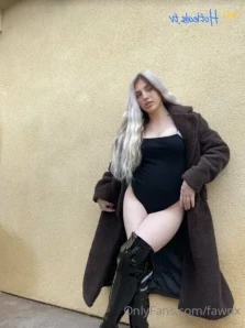 Fawnx - Feeling pretty today