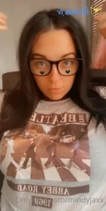 Mindyjaxx - Blessing your feed