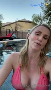 Thekatykat - Ask Me Anything Morning Face