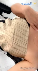 Meganjohnson - Happy vday guys I wish you enjoyed that day xoxox 