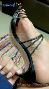 Thatafeet - Um pouco acelerado para eu conseguir passar para cá