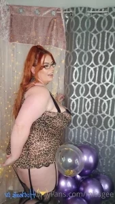 Georginagee - Yes when im bored I do thing like this