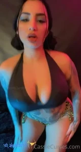 Cassiecurses - This little slut is gonna spend the Valentine s day all
