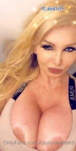 Taylorwane69 - Hot for Teacher