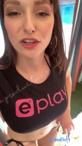 Lexilunaxoxo - Here s a trailer for the video that will be in your DM