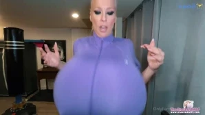 Thebustysasha - Full Video Alert Stretching my mouth with huge dildo