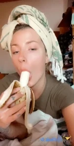 Junglebabi - I love being sexy for all of you Tip me if you like it