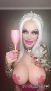 Kittyink - Big Red Lips Huge Bimboboobs - and an extra adorable 