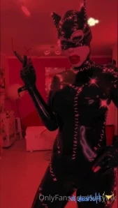 Kittyink - Lipstick-Goddess if this was a movie poster what would be