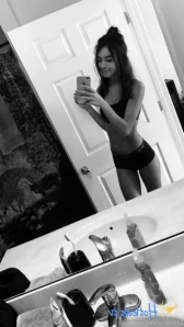 Charitycrawford - Should I drop the hand