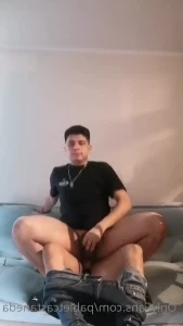 Pabletcastaneda - En una habitación de espejos con un amigo hetero