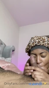 Missnenebanks - get behind it daddy