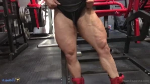 Lisaxxxcross - Shot today in the gym last week of bulk training before