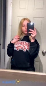 Dixielynnxxx - Daddy fill me up please 