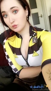 Falcons11dani - Why hello there Love yourself You are awesome Body