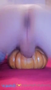 Plumpfruitybooty - Black thongs are a whole mood of their own