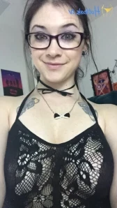 Sexy_aymee - PHOTOS I ll get on my knees where ever you want so i can