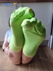 Vegan_footqueen - Wrinkly soles