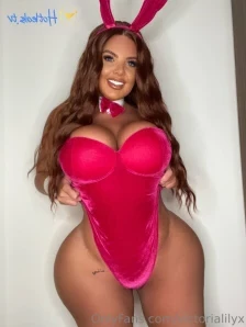 Victorialilyx - Bend this big ass over