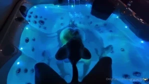 Bethundressed - take me on the yoga mat