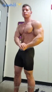 Hotmuscles6t9 - Good morning
