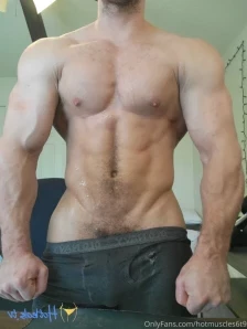 Hotmuscles6t9 - Morning selfie