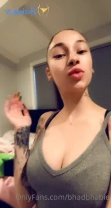 Bhadbhabie - fuck it y all wont stop asking for bare nips First 50 to