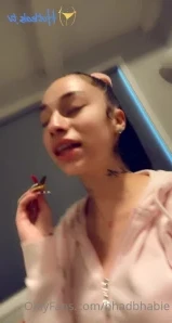 Bhadbhabie - Bout to fuck around and break the internet y all ready