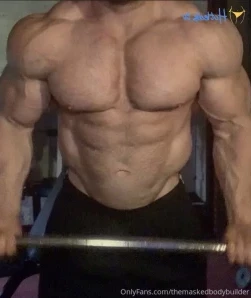 Themaskedbodybuilder - SATURDAY NIGHT SKYPE I m all alone so who wants