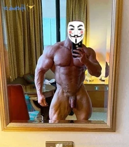 Themaskedbodybuilder - HALF PRICE SKYPES TODAY ONLY DM to book