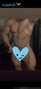 Themaskedbodybuilder - Who likes big thighs Imagine me squeezing your