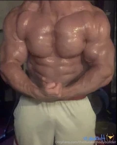 Themaskedbodybuilder - Going live at 10pm GMT time Skypes available