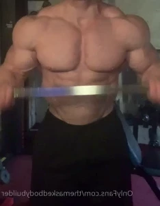 Themaskedbodybuilder - Offering HALF PRICE custom videos again but