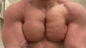 Themaskedbodybuilder - Morning morning A little clip from the office