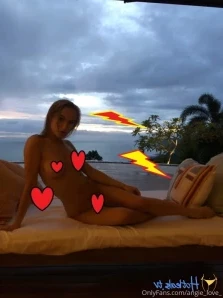 Your_nice_aislin - Get ready to experience the perfect blend of