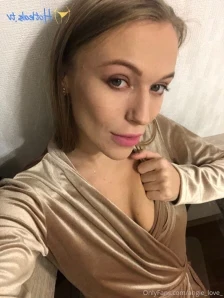 Your_nice_aislin - I want you all the way inside me give me all of you