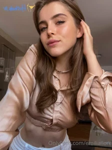 Emiliallure - does my hair look perfect for the beach
