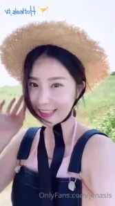 Jenasis - 스타킹 패티쉬들 패트리온으로 오세요 