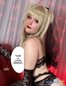 Caught_red_headed - Would you guys be interested in my Bikini Holo the