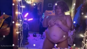 Marshmallowfluff - it d look better with your cum dripping out
