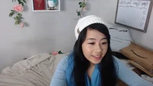 Kaedialang - click the heart under this post if you like lips that