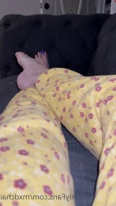 Mxdchai - I ll enjoy the sun while you lick the sand off my arches 