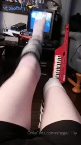 Shygal_lilly - Photo shoot is gona be late my camera is malfunctioning part 1