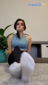 Thedavinagold - I hope you don t mind some sweaty yoga soles