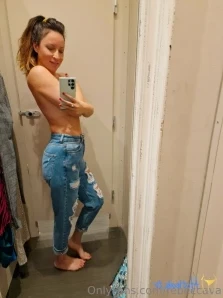 Rebeccava - If you missed this in the DM here you go Slab of sexual