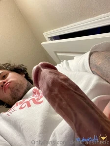 Deek_aesthetic - Imagine my dick sliding in and out of you as I m