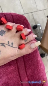 Sweetesthangsfeet - Fire Engine Red Nails